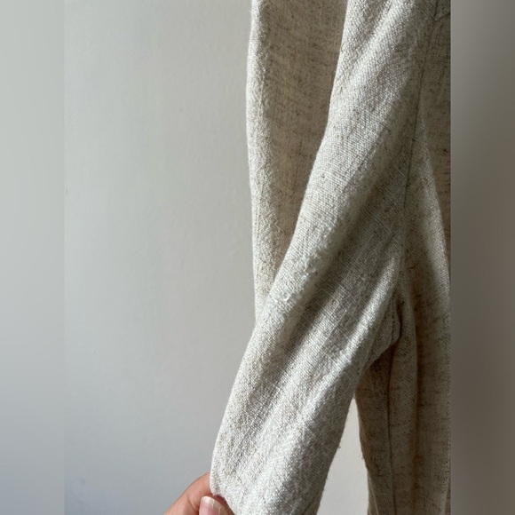 Dagg & Stacey Linen Top - Picture 4 of 10